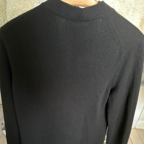 CHANEL BUTTON UP V-NECK SWEATER - Picture 2 of 4